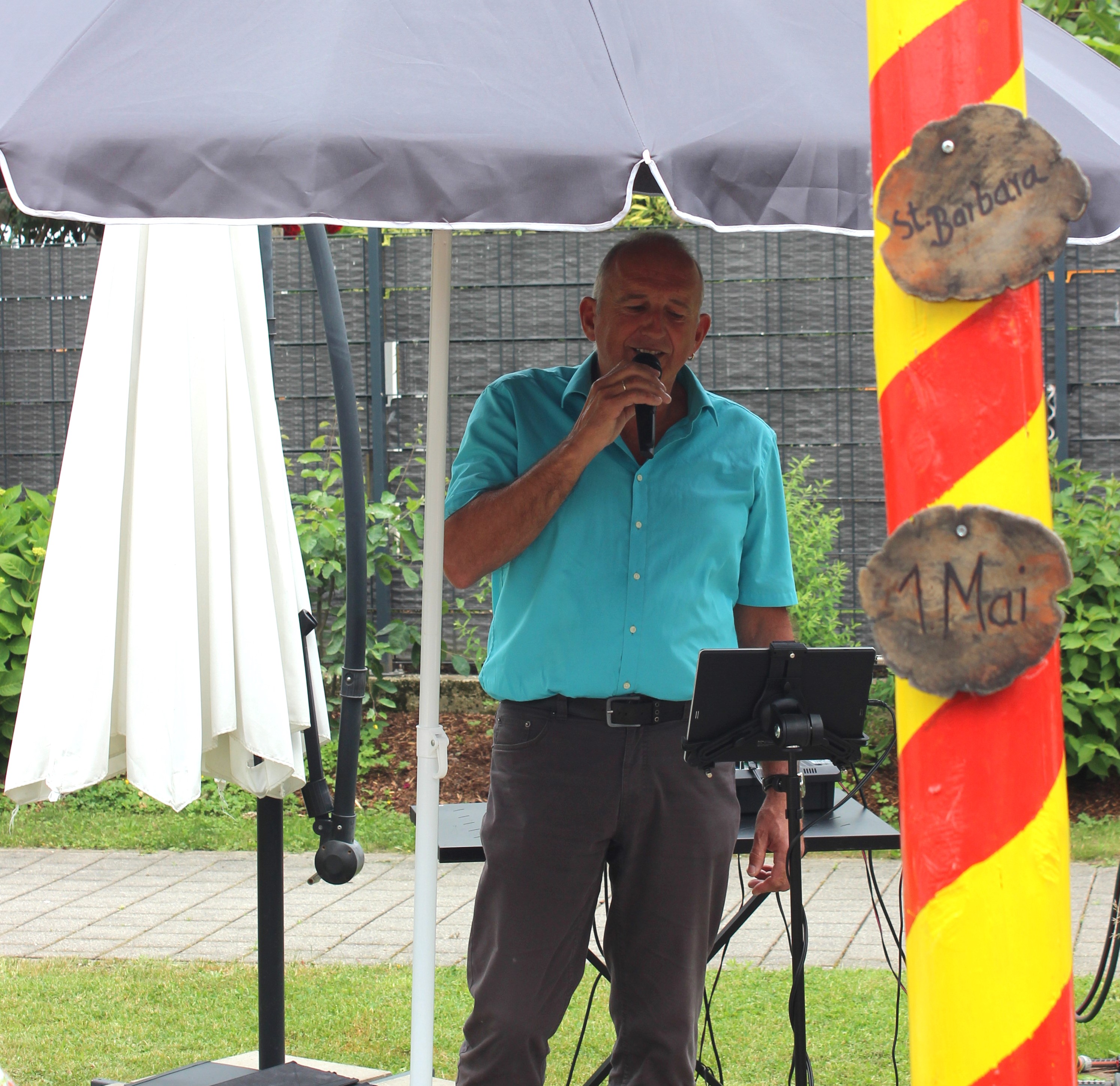 Christian Huber beim singen